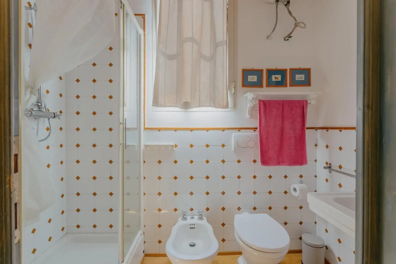 Beb Balena Bed & Breakfast Viareggio